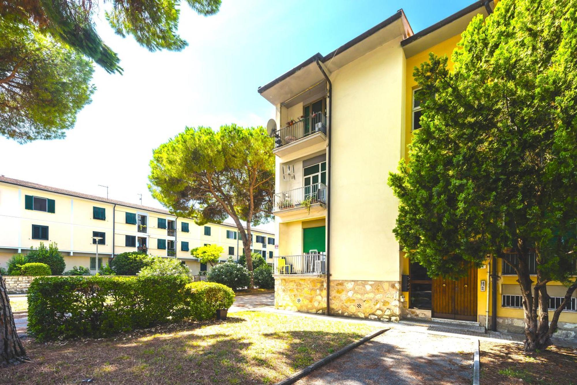 Hostly-Ai Due Passi Apartment Pisa Eksteriør bilde